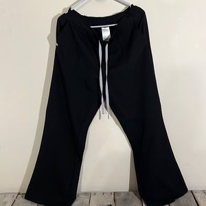 Women’s FIGS Lemarie Slim Flare Leg Scrub Pants